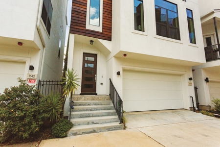 Auction - 2 Stunning Contemporary Homes - image 5