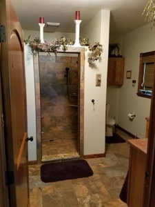 Premier Riverfront Luxury Home & Rv Garage - image 28