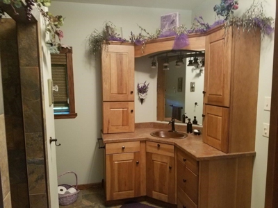 Premier Riverfront Luxury Home & Rv Garage - image 4