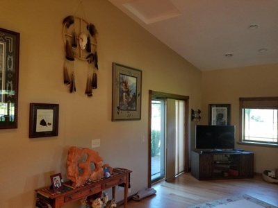 Premier Riverfront Luxury Home & Rv Garage - image 45