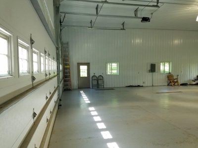 Premier Riverfront Luxury Home & Rv Garage - image 32