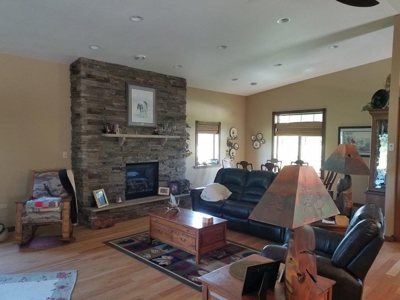Premier Riverfront Luxury Home & Rv Garage - image 46