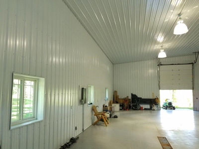 Premier Riverfront Luxury Home & Rv Garage - image 39
