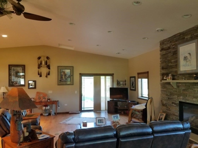 Premier Riverfront Luxury Home & Rv Garage - image 43