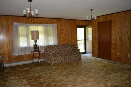 Ranch Home - Absolute Real Estate Auction - October 15, 2017 - image 11