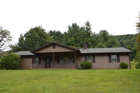Ranch Home - Absolute Real Estate Auction - October 15, 2017 - image 2