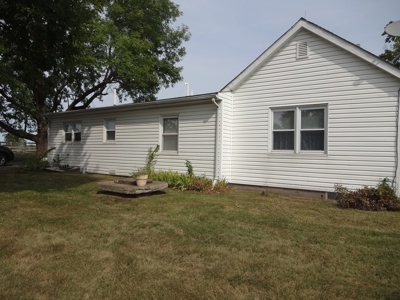 Swetnam Home Auction - image 2