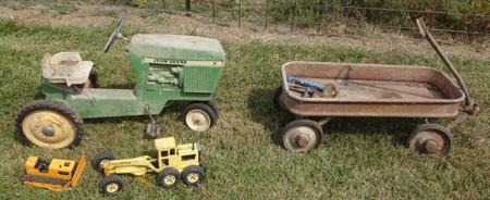Swetnam Home Auction - image 11