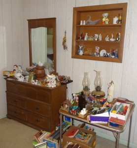 Swetnam Home Auction - image 25