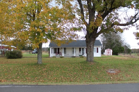 Selling 77 Acre Cattle Farm and Home in 10 Tracts @ Auction - image 2