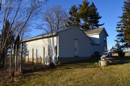 New Haven WI Country Home Live Auction 1/27/18 1PM - image 6