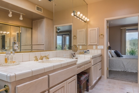 Boulders Resort Golf Home No Reserve Auction, Scottsdale Az - image 14