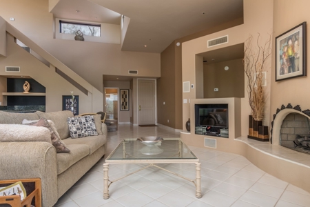Boulders Resort Golf Home No Reserve Auction, Scottsdale Az - image 17