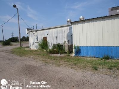 Online Auction Station/Convenience Store, Turon Kansas - image 12