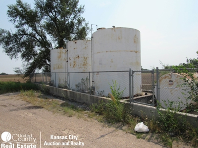 Online Auction Station/Convenience Store, Turon Kansas - image 11