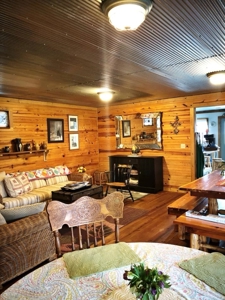 Bed and Breakfast For Sale in Southern Missouri Ozarks - image 11