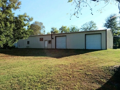 East Texas Country Home For Sale, Acreage, Horse Property - image 22