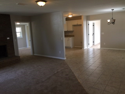 Spacious Home for Sale in Ozark, Al - image 10