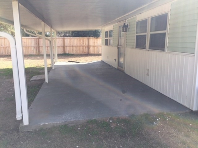 Spacious Home for Sale in Ozark, Al - image 14