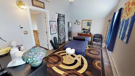 Mixed-Use Commercial Building Auction - image 9