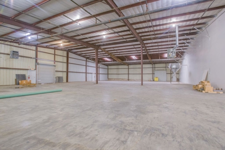 Absolute Auction on Commercial Building in Palestine TX - image 12