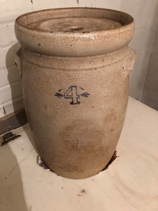Maudie Ponder Estate Auction - Salisbury, MO - image 3