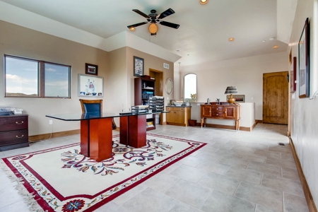 Castle Rock Exclusive Estate - image 15