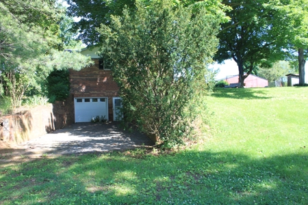 Country Home w/ Basement & Land in KY plus Personal Property - image 15