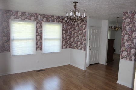 4 Bedroom 3 Bath Brick Ranch at Auction in Bowling Green Ky. - image 29