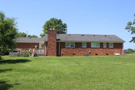 4 Bedroom 3 Bath Brick Ranch at Auction in Bowling Green Ky. - image 12