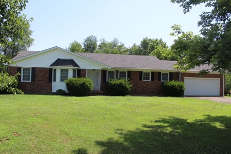 4 Bedroom 3 Bath Brick Ranch at Auction in Bowling Green Ky. - image 3