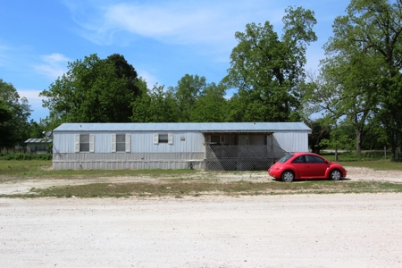 Turn-Key Convenience Store and Land for Auction Oklahoma - image 3