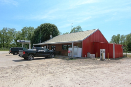 Turn-Key Convenience Store and Land for Auction Oklahoma - image 1