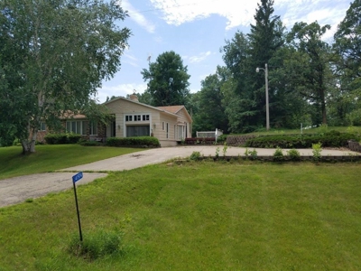 Otter Tail County Inspiration Peak Area  Mn Home Auction - image 4