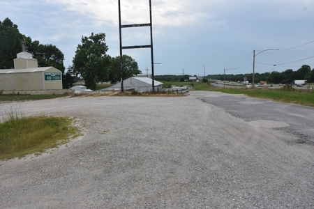 Absolute Commercial Land Auction Sweet Springs MO Saline Co - image 4