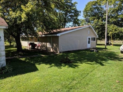 Auction - Home, 20 Ac, Outbuildings Tractor, Truck, Trailers - image 7