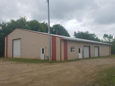 Commercial Steel Building and Land Lot for Sale Fergus Falls - image 1
