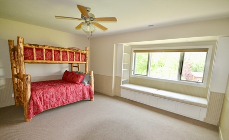Montana Riverfront Property Home Lodge For Sale Luxury Land - image 33