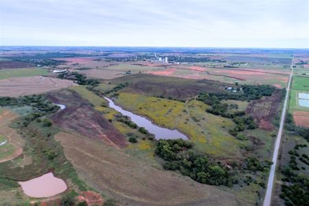 Oklahoma Farm, Ranch & Hunting Land, Custer County - image 4