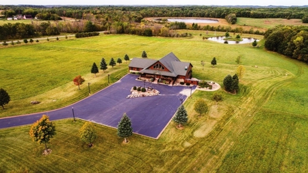 Online Only Auction: Trophy Whitetail Hunting Lodge - image 3