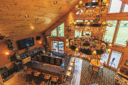 Online Only Auction: Trophy Whitetail Hunting Lodge - image 16