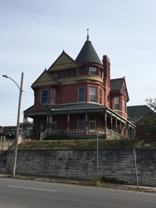4 Bed Historic Queen Anne Located Near Downtown - image 40