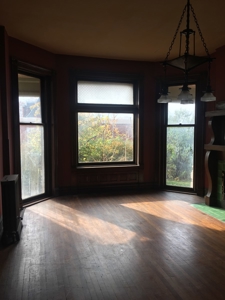 4 Bed Historic Queen Anne Located Near Downtown - image 29