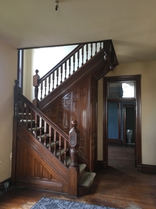 4 Bed Historic Queen Anne Located Near Downtown - image 5