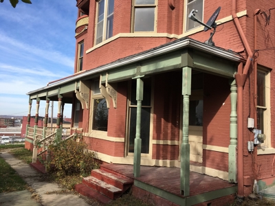 4 Bed Historic Queen Anne Located Near Downtown - image 36