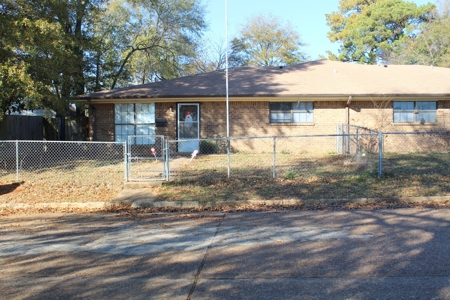 Duplex For Sale In Kilgore, TX Investment Property - image 15