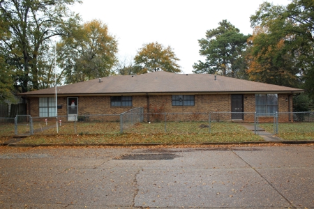Duplex For Sale In Kilgore, TX Investment Property - image 1