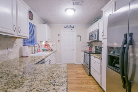 Lake Cherokee Home For Sale Henderson TX Lake House - image 14