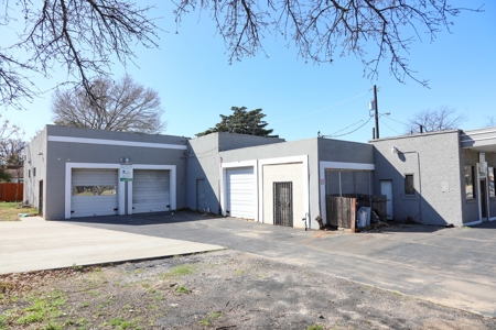 Commercial Building Auction - image 13
