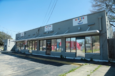 alt=